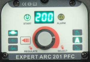 EXPERT ARC 201 PFC wysiwetlacz lcd.jpg