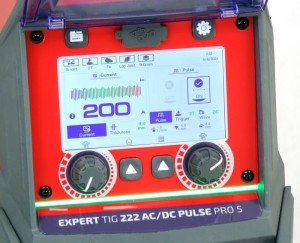 EXPERT TIG 222 AC DC PFC PULSE Pro5 LCD W ideal.jpg
